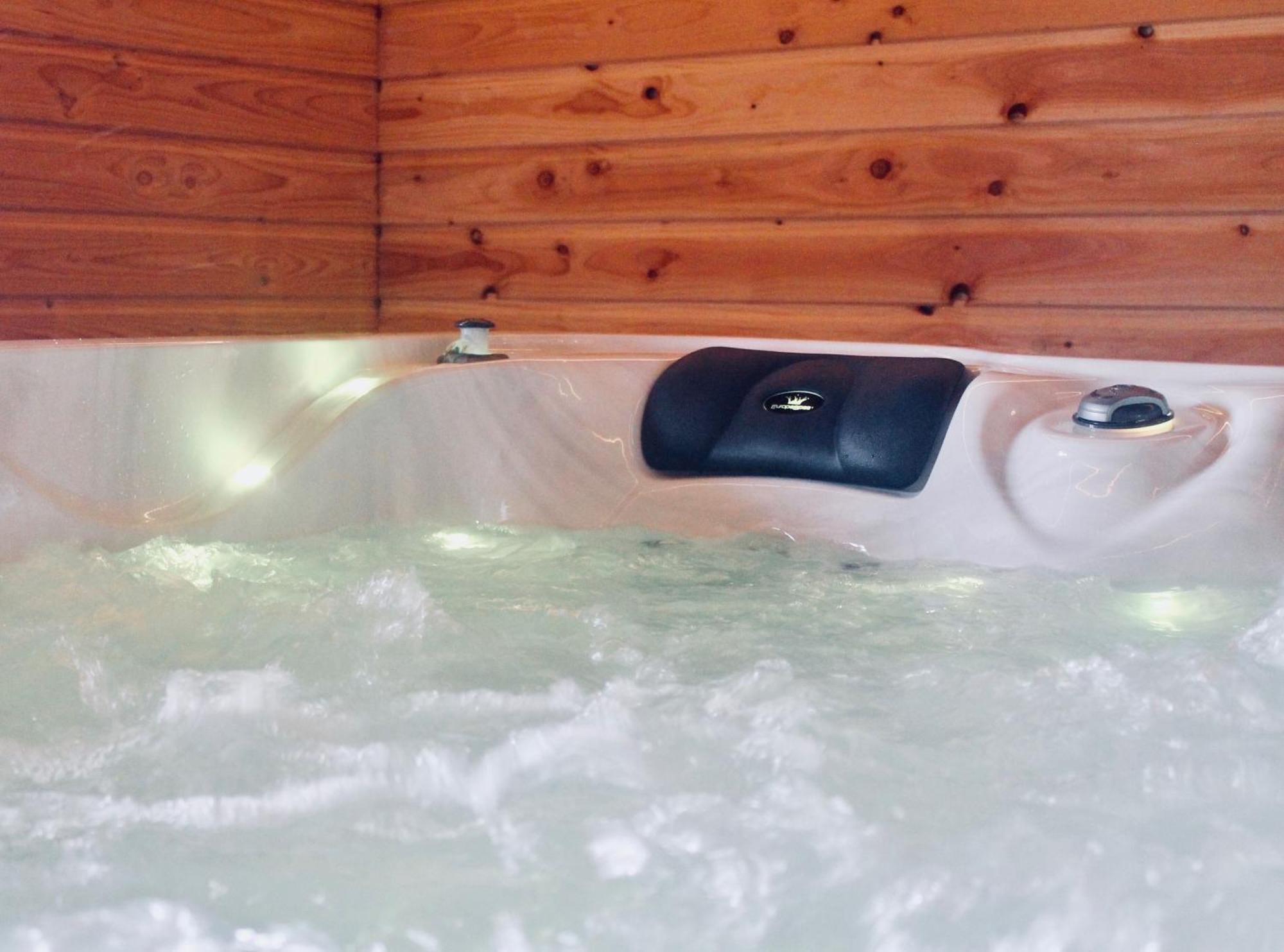 Appartamento Duplex Acces Jacuzzi Illimite Z Villedieu-les-Poëles Esterno foto